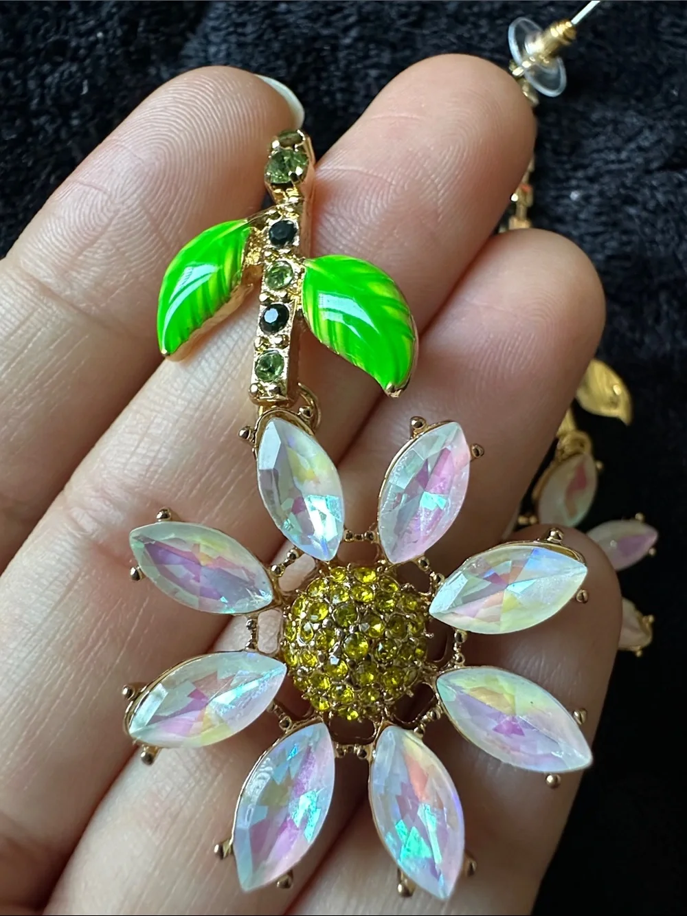 Kenneth Jay Lane Green and Gold Floral Drop Earrings - Picture 7 of 10